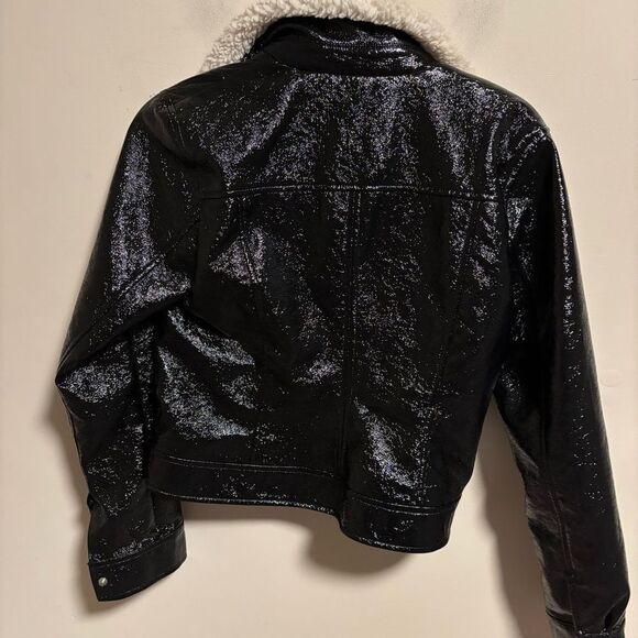 Aritzia Wilfred Tempest Jacket Sherpa Collar Black- Size Medium - Picture 8 of 13